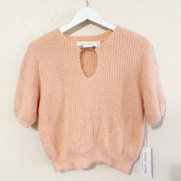 bishop + young Sweaters - NWT Bishop + Young Ana Cut Out Horsebit Eyelash Peach Sweater in Spritz Tweed M